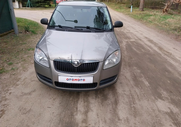 Skoda Fabia cena 8900 przebieg: 236000, rok produkcji 2009 z Oborniki małe 46